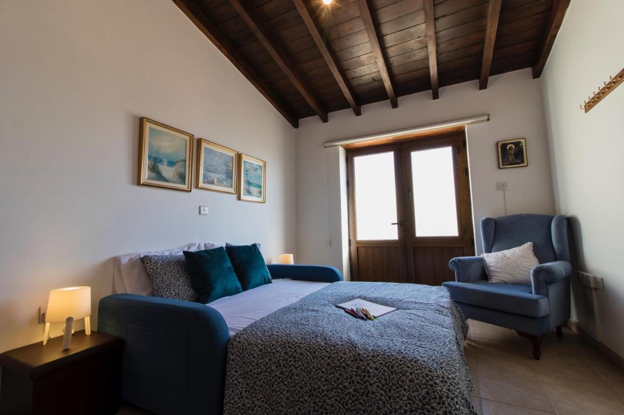 Samareitidos Light Cottage Anaphotia Luaran gambar